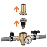 CALEFFİ Seri 536 İNÇYÜKSEK Basınç düşürücü vana, değiştirilebilir iç mekanizmalı ve rakorlu erkek bağlantılı.