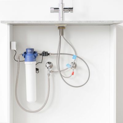 AQA drink Pure 2.0 çinko + MP200 filtre kartuşu ile GROHE marka kalitesi, musluktan akan yüksek kaliteli filtrelenmiş su anlamına gelir.